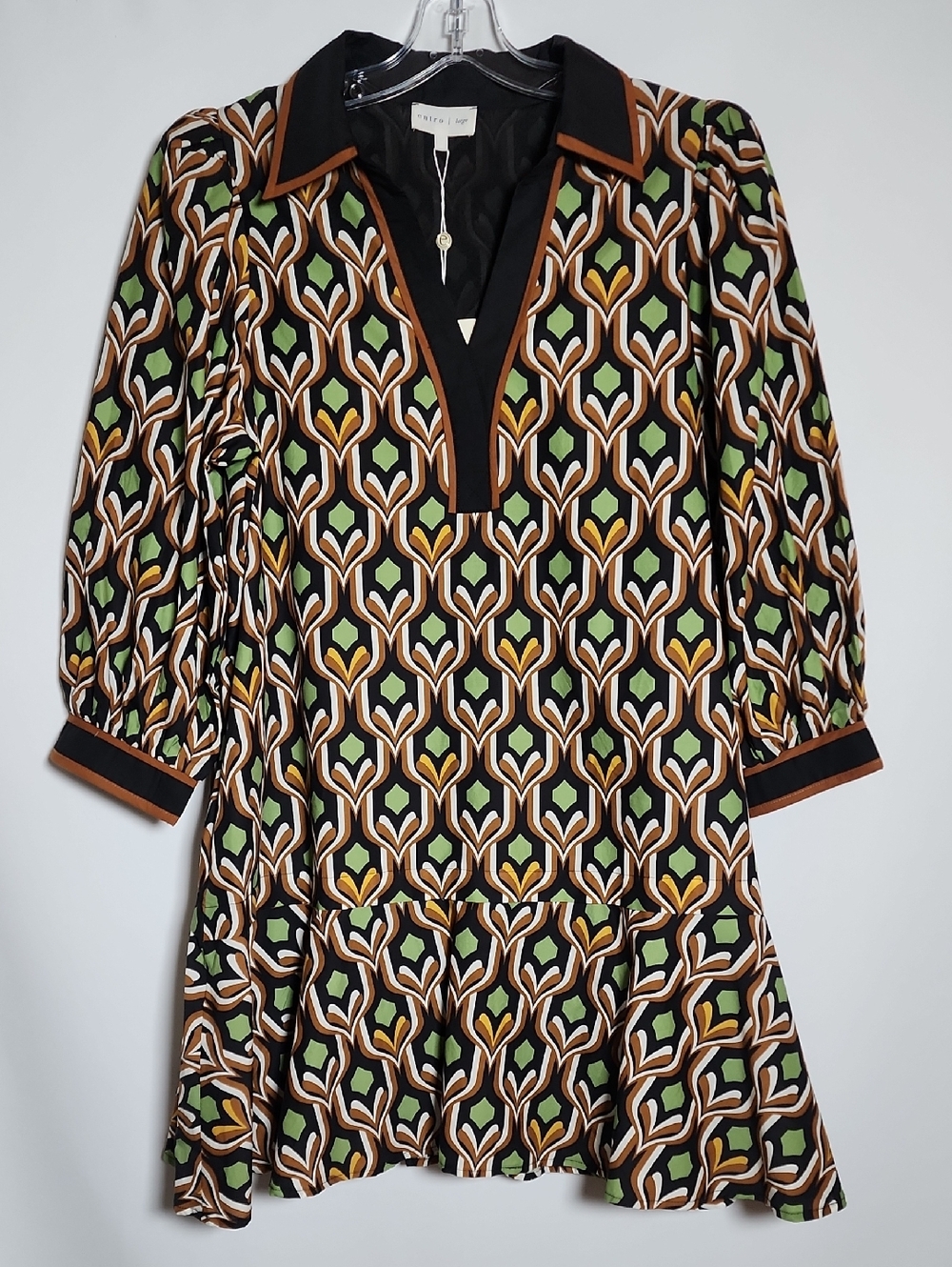entro | Multicolor Geometric Print V-Neck Dress